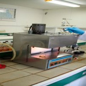 Resina de poliester transparente